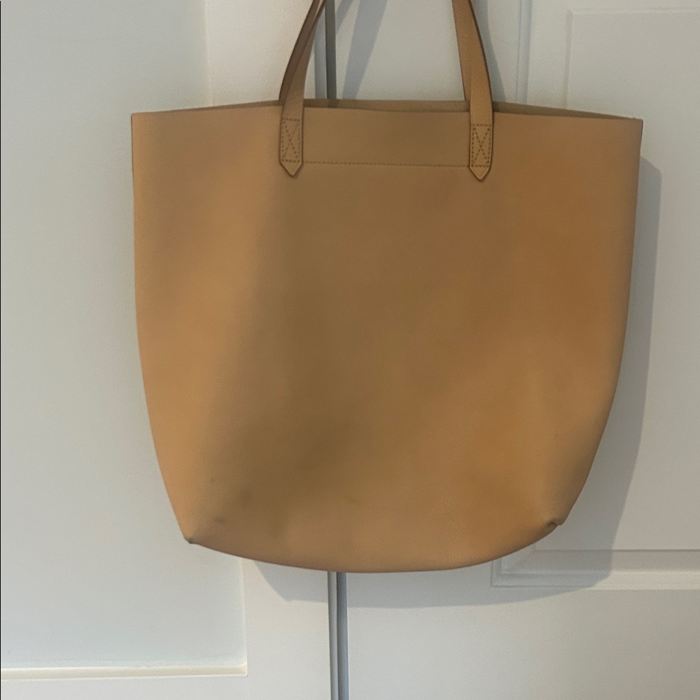 Madewell Tan Leather Tote - Picture 5 of 9